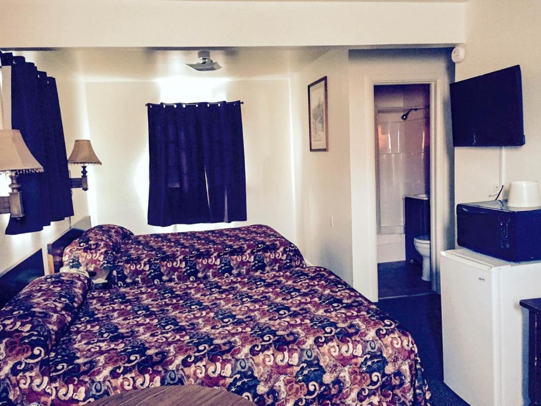 Cody Motel ร็อกสปริงส์ ภายนอก รูปภาพ